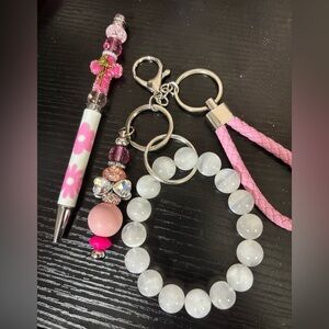 Pink and White Beaded Pen and Bracelet Keychain Accessory Set with Gemstone